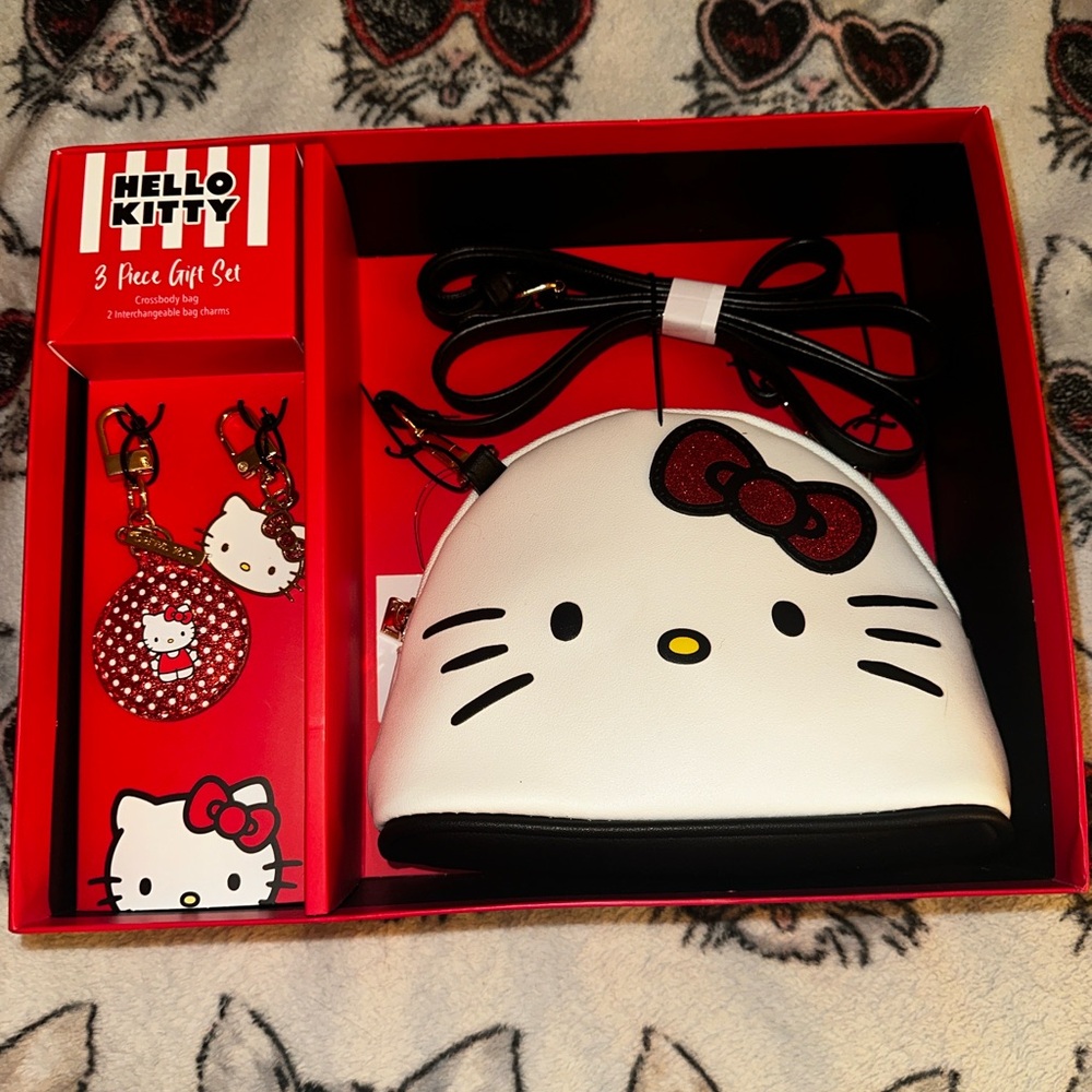 Hello Kitty Assorted 3-Piece Crossbody Bag Set with 2 Interchangeable Charms